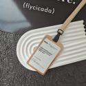 Identyfikator etui na kartę ze smyczą ZŁOTY